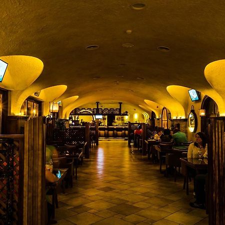 Motel Pizzeria Antic'S Лакташи Екстер'єр фото