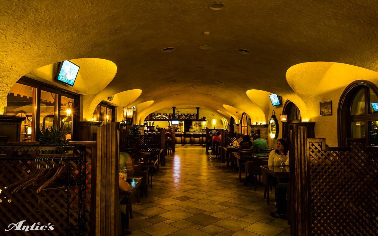 Motel Pizzeria Antic'S Лакташи Екстер'єр фото