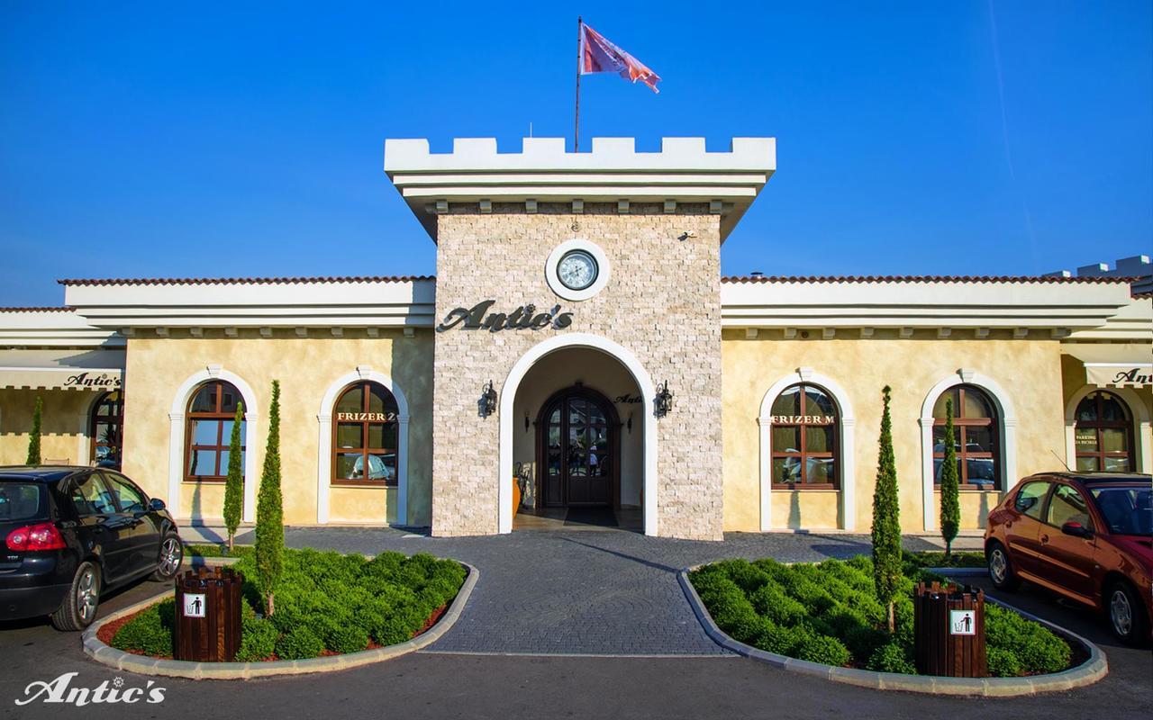 Motel Pizzeria Antic'S Лакташи Екстер'єр фото